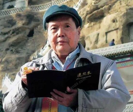 人民币上的毛主席像是谁画的?